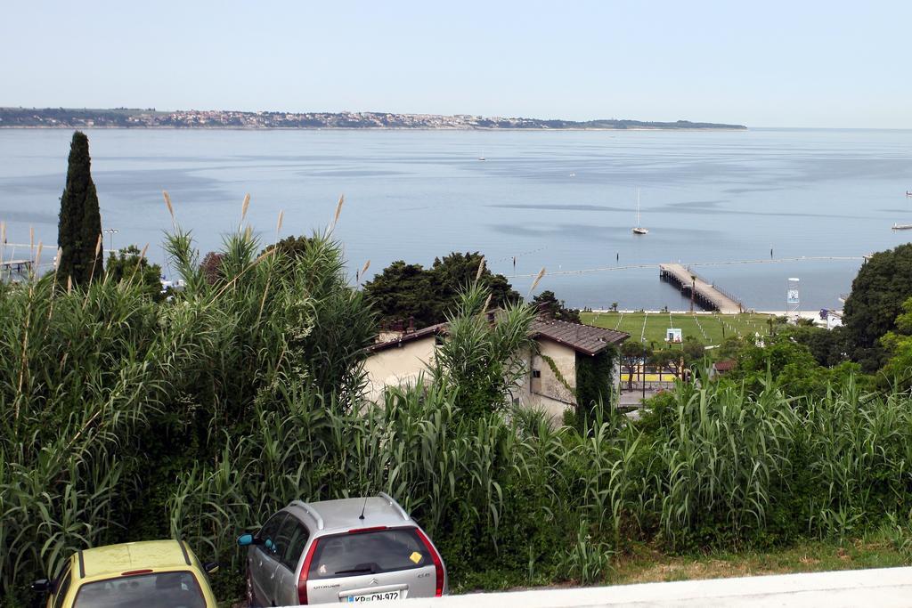 Parenzana Sea View Apartments Sk 波尔托罗 外观 照片
