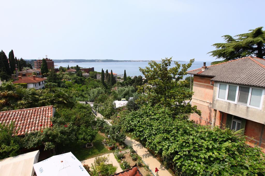 Parenzana Sea View Apartments Sk 波尔托罗 外观 照片