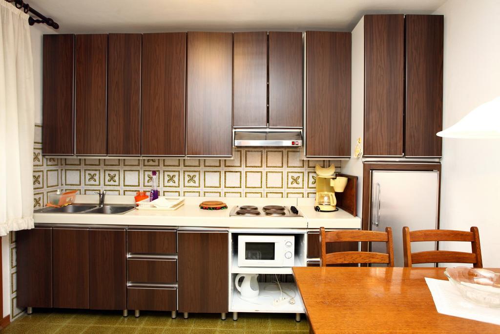 Parenzana Sea View Apartments Sk 波尔托罗 外观 照片