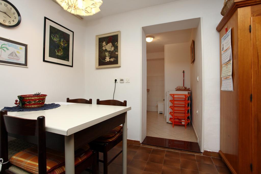 Parenzana Sea View Apartments Sk 波尔托罗 外观 照片
