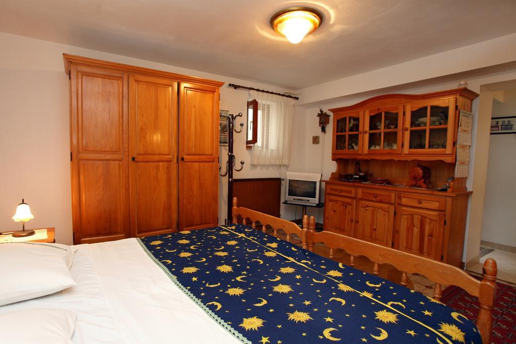 Parenzana Sea View Apartments Sk 波尔托罗 外观 照片